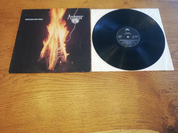 Accept Restless and wild 1982 Brain 0060.513 Deutsche Pressung VG-/VG